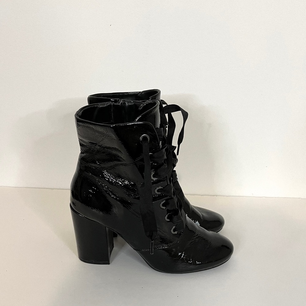 Kenneth Cole REACTION Black Patent Leather High Heel Combat Boots Size 8M